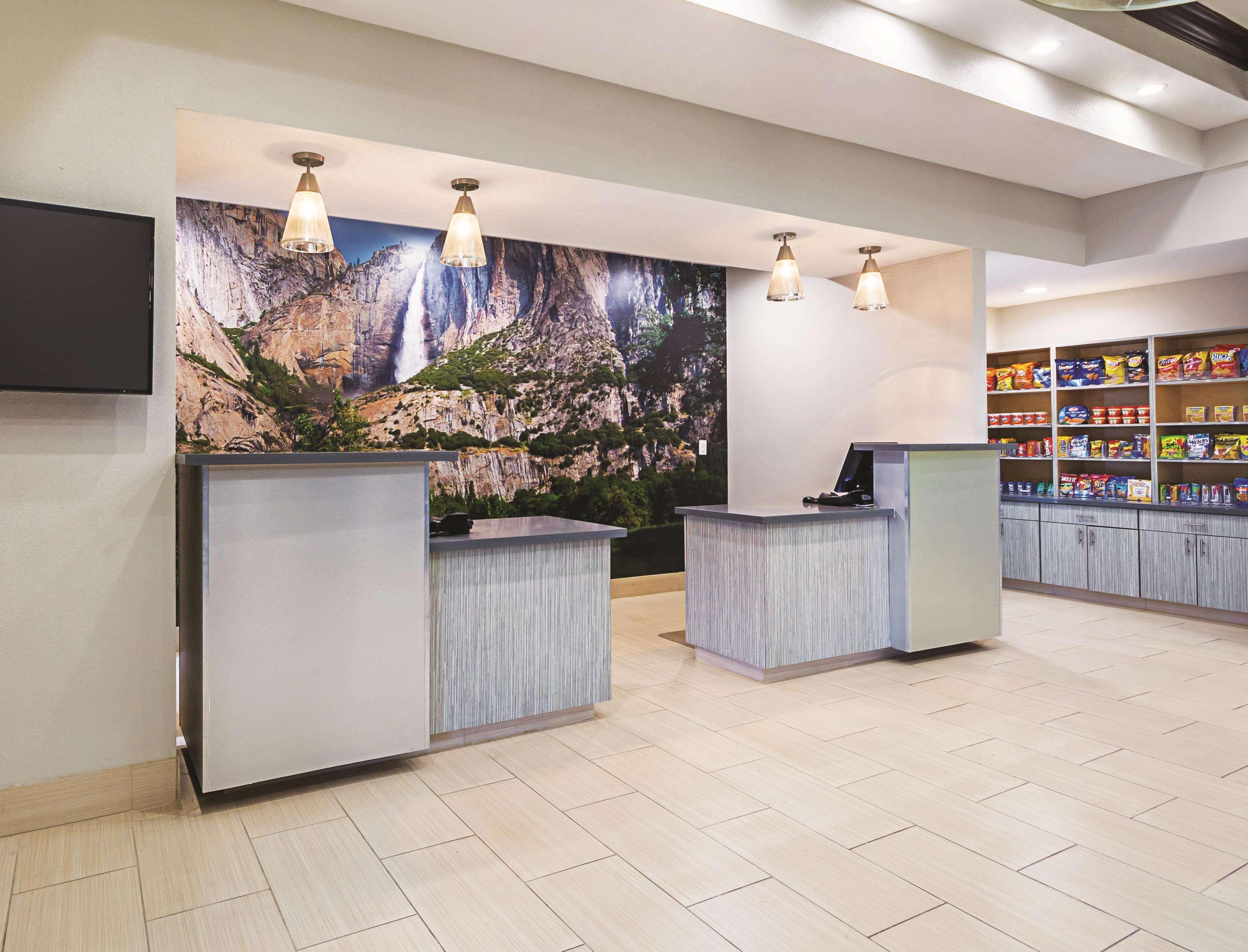 La Quinta By Wyndham Fresno Northwest Hotell Exteriör bild